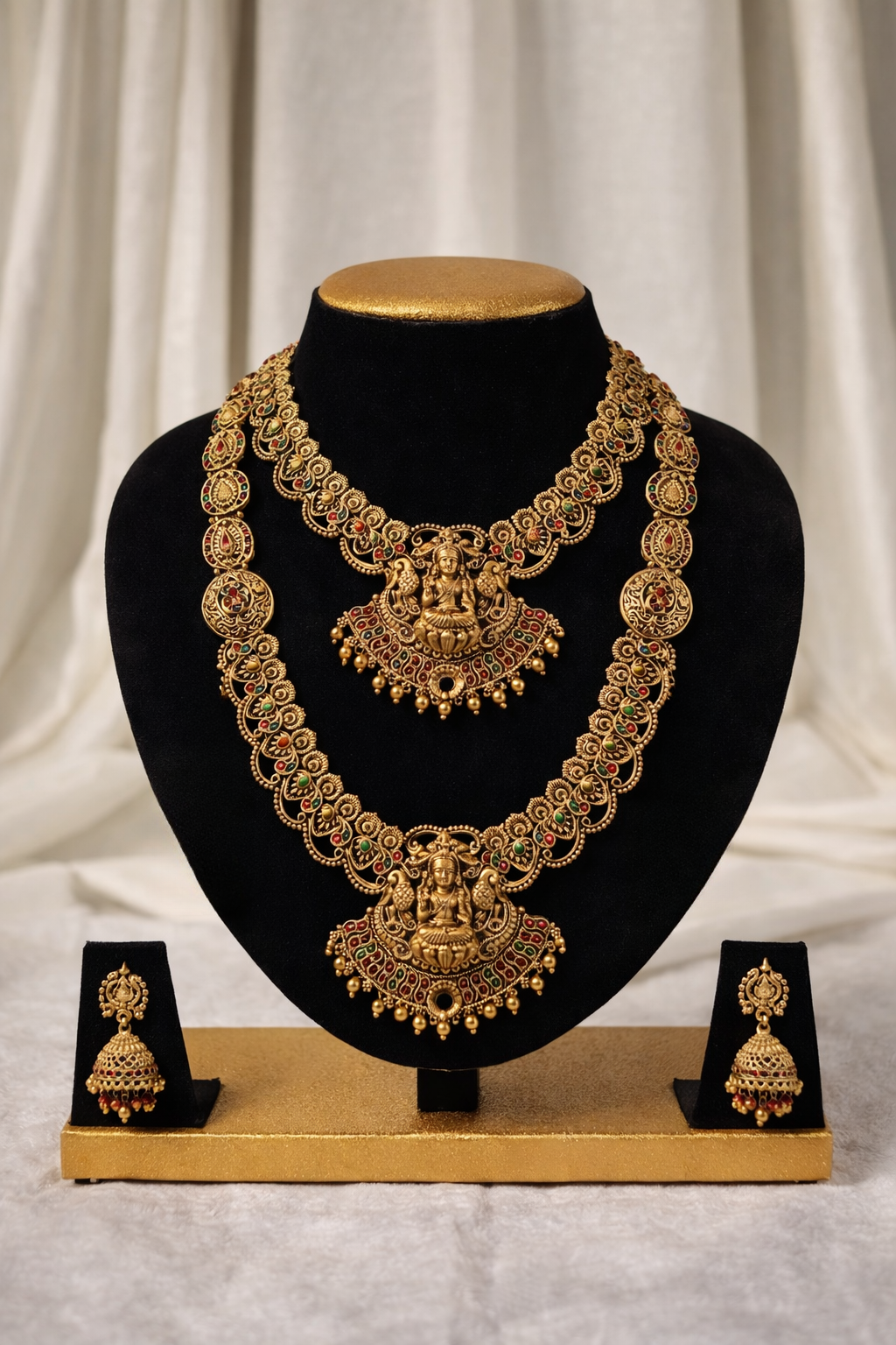 Traditional Temple Bridal Necklace Set with Earrings & Accessories