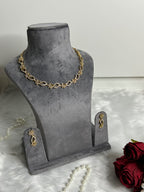 Modern Floral Necklace Set