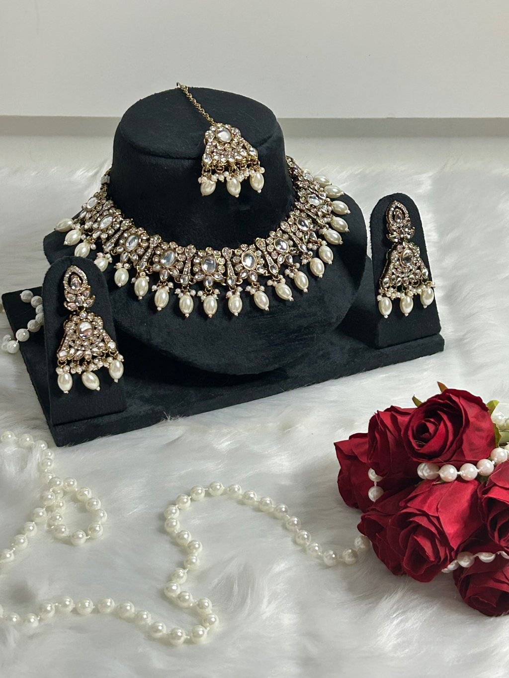 Royal White Stone Kundan Set