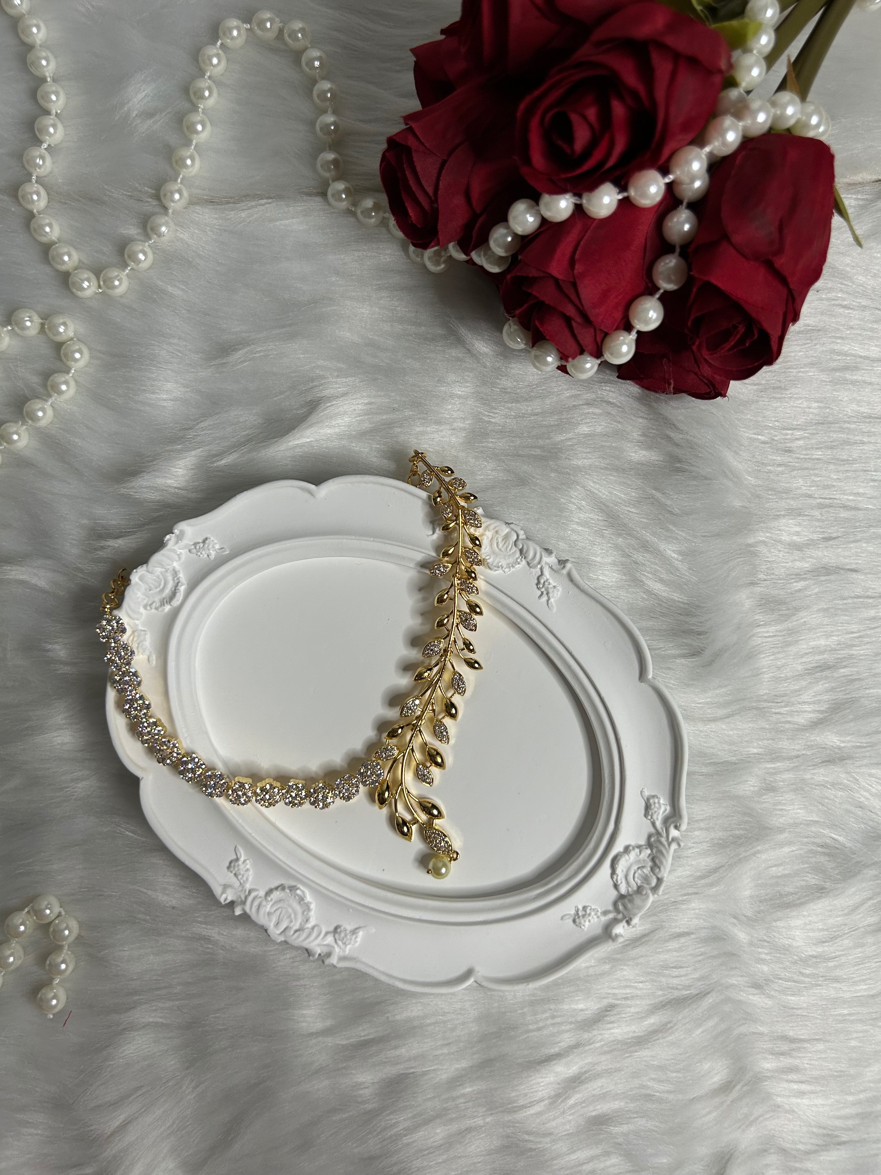 Leaf Inspired Necklace Set