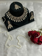 Royal White Stone Kundan Set