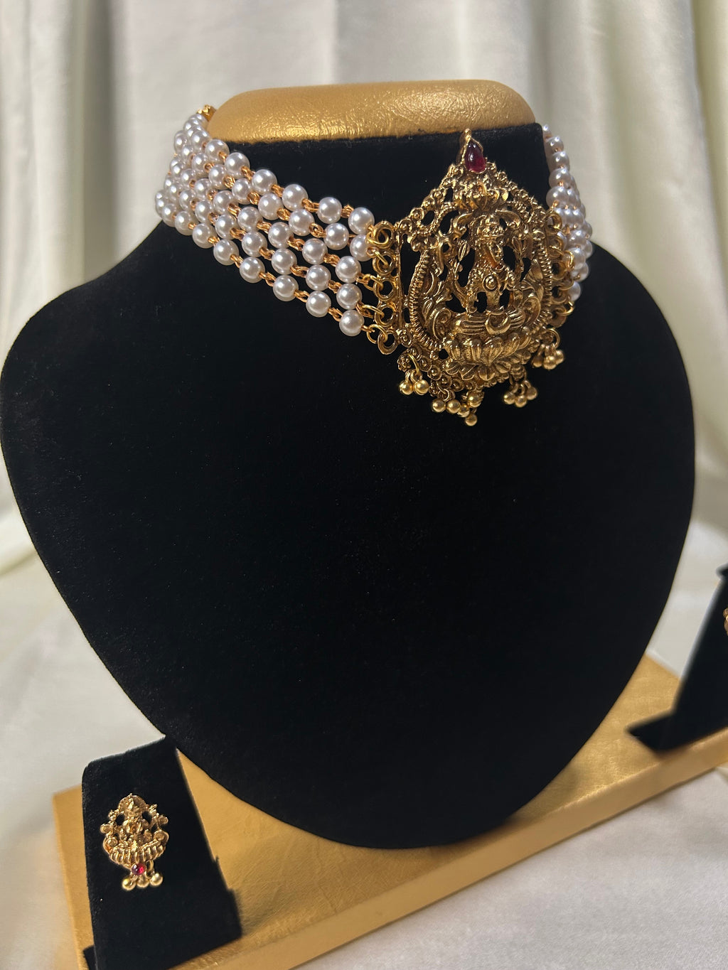 Pearl Temple Choker Set with Lakshmi Pendant